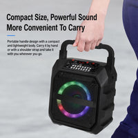 K6S Tragbarer kabelloser Bluetooth-Lautsprecher für den Außenbereich mit 2 AA-Batterien und Mikrofon, with 2pcs Microphone