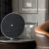 NILLKIN MC5 Pro 36W TWS-Lautsprecherform, kabelloser Bluetooth-Lautsprecher, unterstützt Spiele-/Musikmodus und AUX-Audio und NFC-Kopplung, US-Stecker