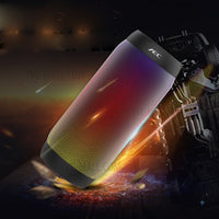 BQ615 PRO Bunter LED-Wireless-HiFi-Stereolautsprecher, kombiniert Bluetooth + TF-Kartenspieler + UKW-Radio + AUX + NFC, BQ615 PRO