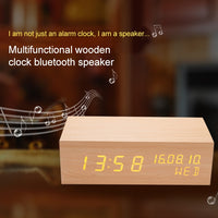 Bluetooth-Lautsprecher mit Holzuhr