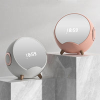 Mini-Desktop-Multifunktions-Smart-Bluetooth-Lautsprecher mit kabelloser Aufladung, Wecker und Telefonhalterfunktion