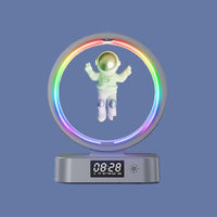 Y-558 Magnetschwebe-Astronaut TWS Bluetooth-Lautsprecher mit RGB-Licht, Stil:, Golden Basic, Silver Basic, Golden Clock Model, Silver Clock Model, Golden Wireless Charging, Silver Wireless Charging